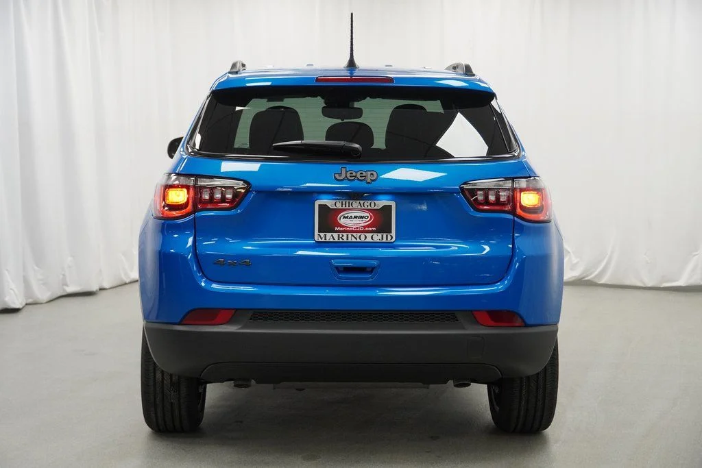 New 2026 Hydro Blue Pearlcoat Jeep Latitude image 11