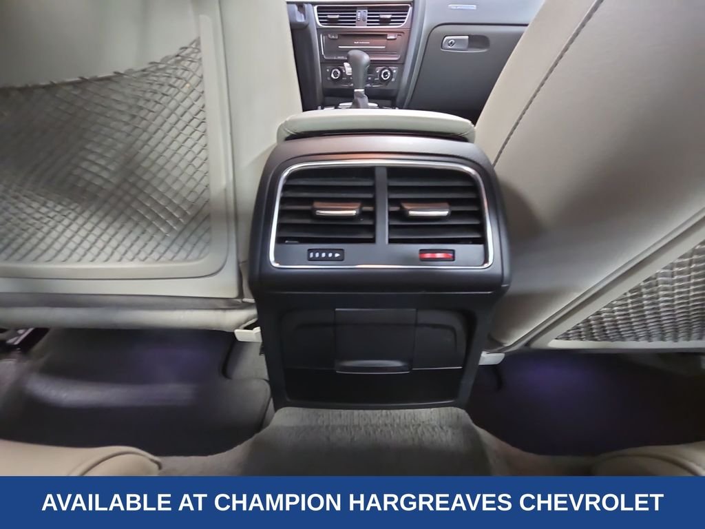 Used 2010 Aruba Blue Pearl Effect Audi 2.0T Prestige image 29
