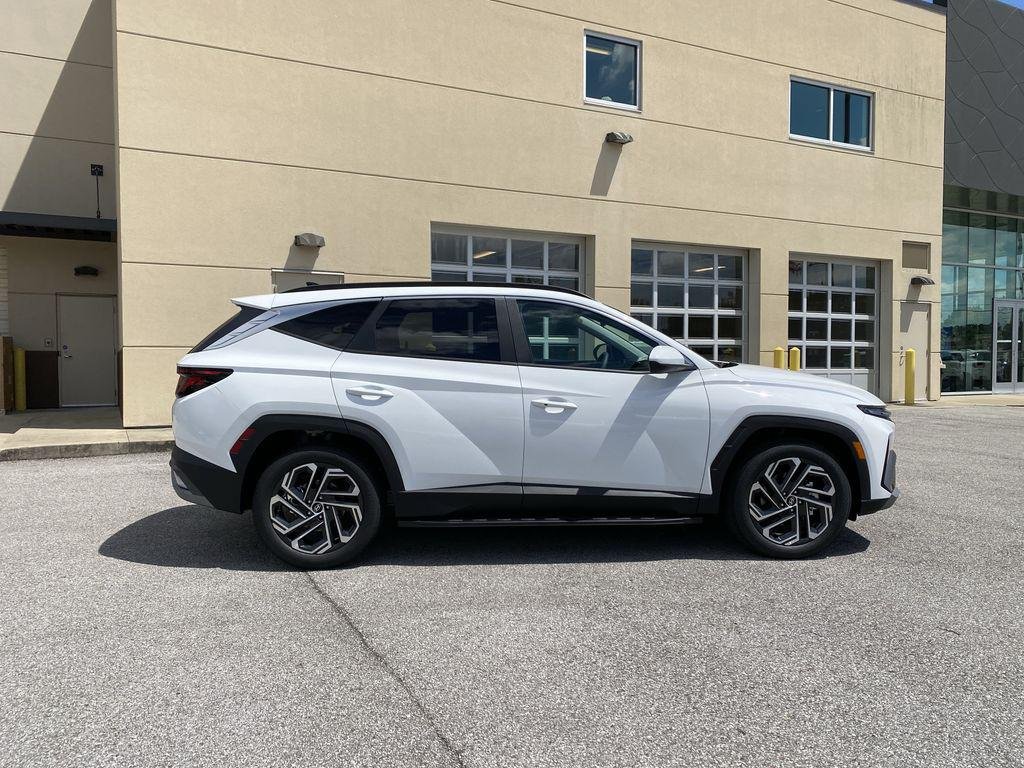 New 2026 White Pearl Hyundai SEL Plus FWD image 9