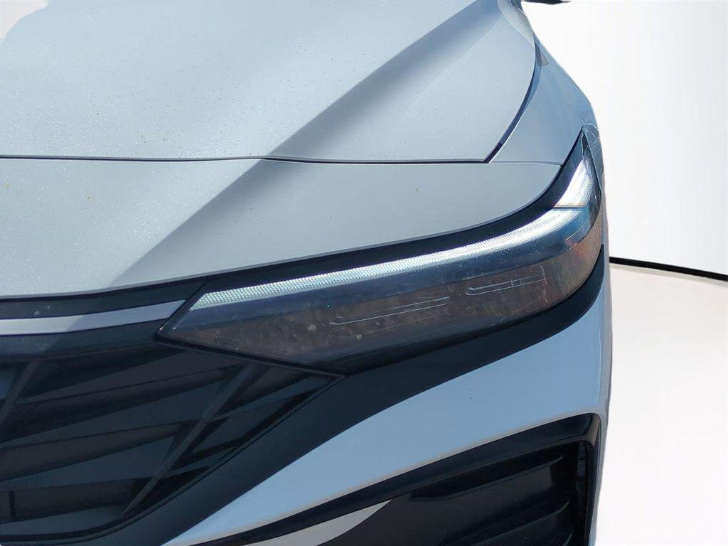 New 2026 White Hyundai Limited image 10