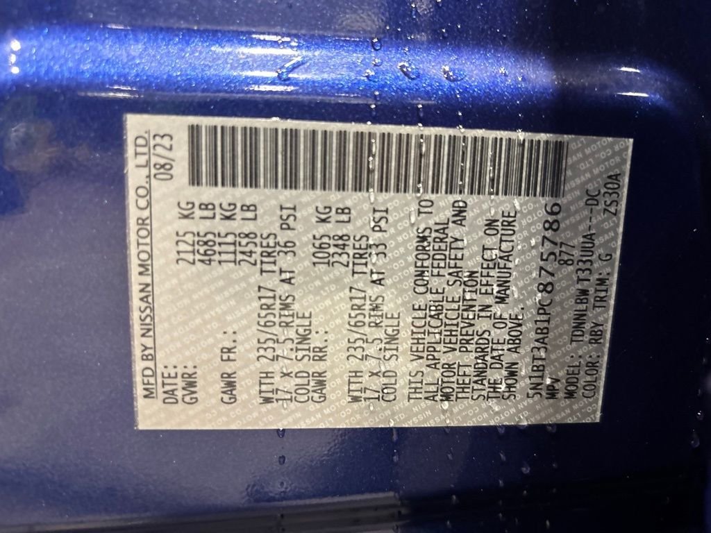 Used 2023 Blue Nissan S image 11