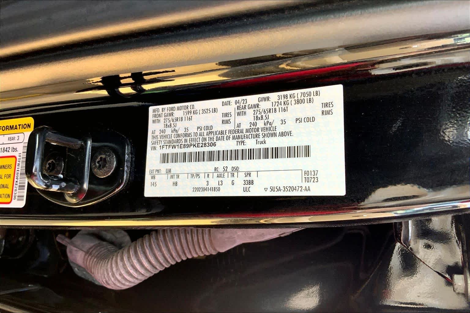 Certified Used 2023 Agate Black Metallic Ford LARIAT image 34
