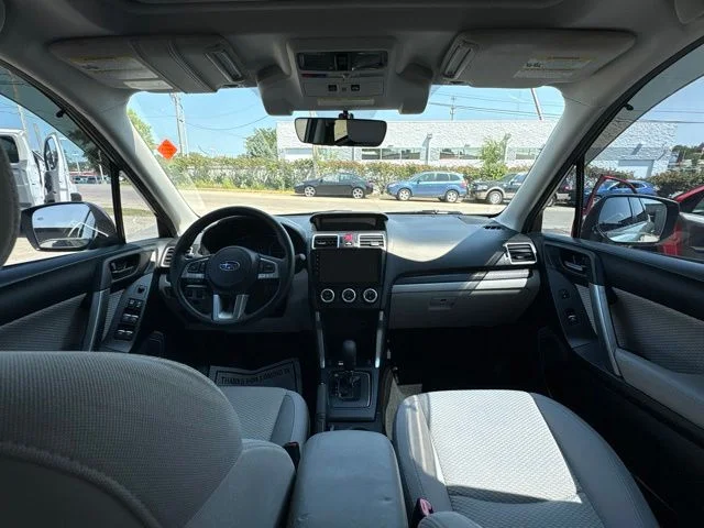 Used 2018 Green Subaru 2.5i Premium image 17