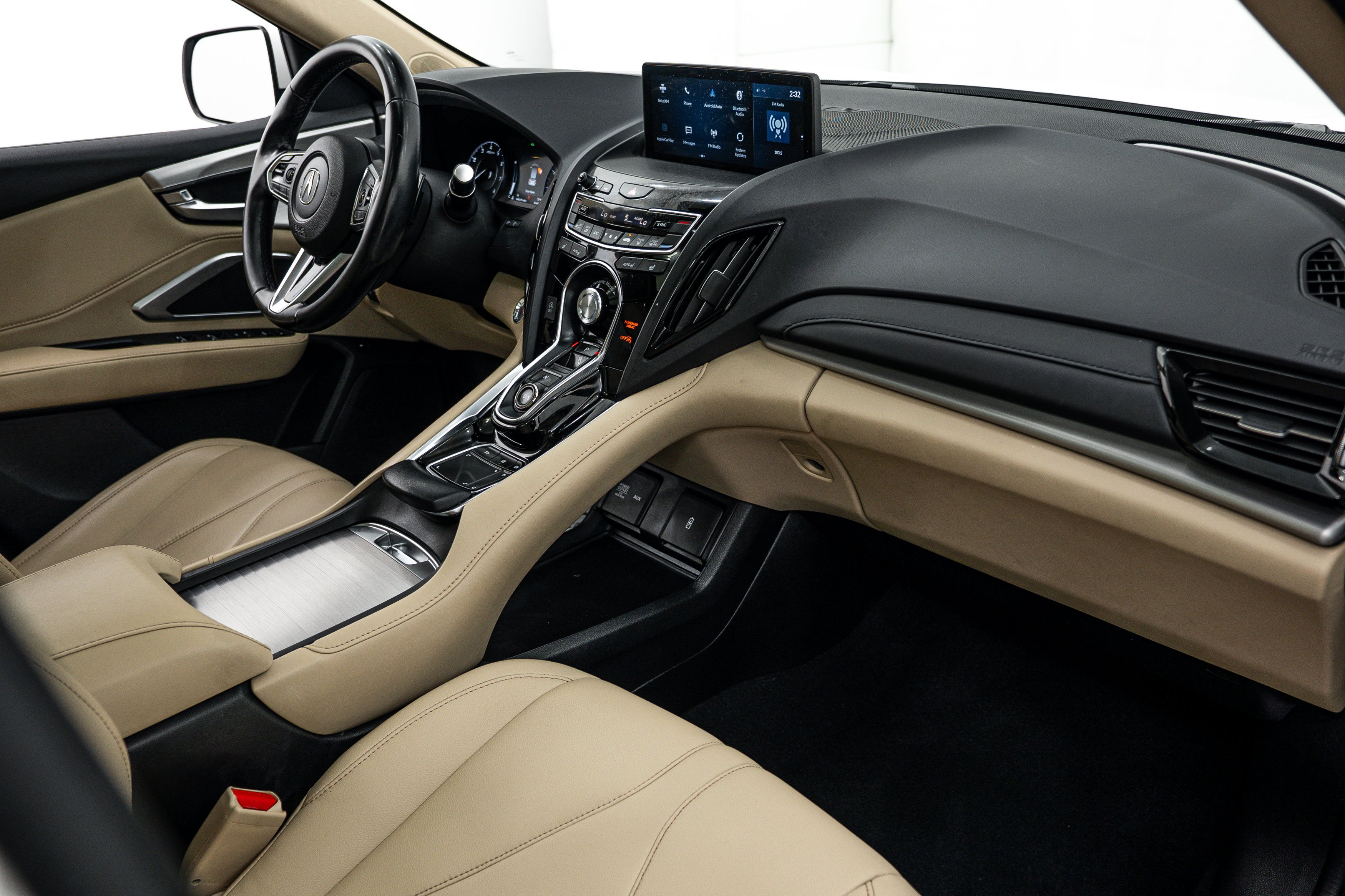 Used 2021 Platinum White Pearl Acura  image 8