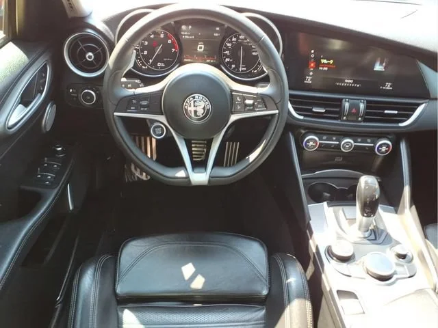 Used 2018  Alfa Romeo Ti Sport image 20