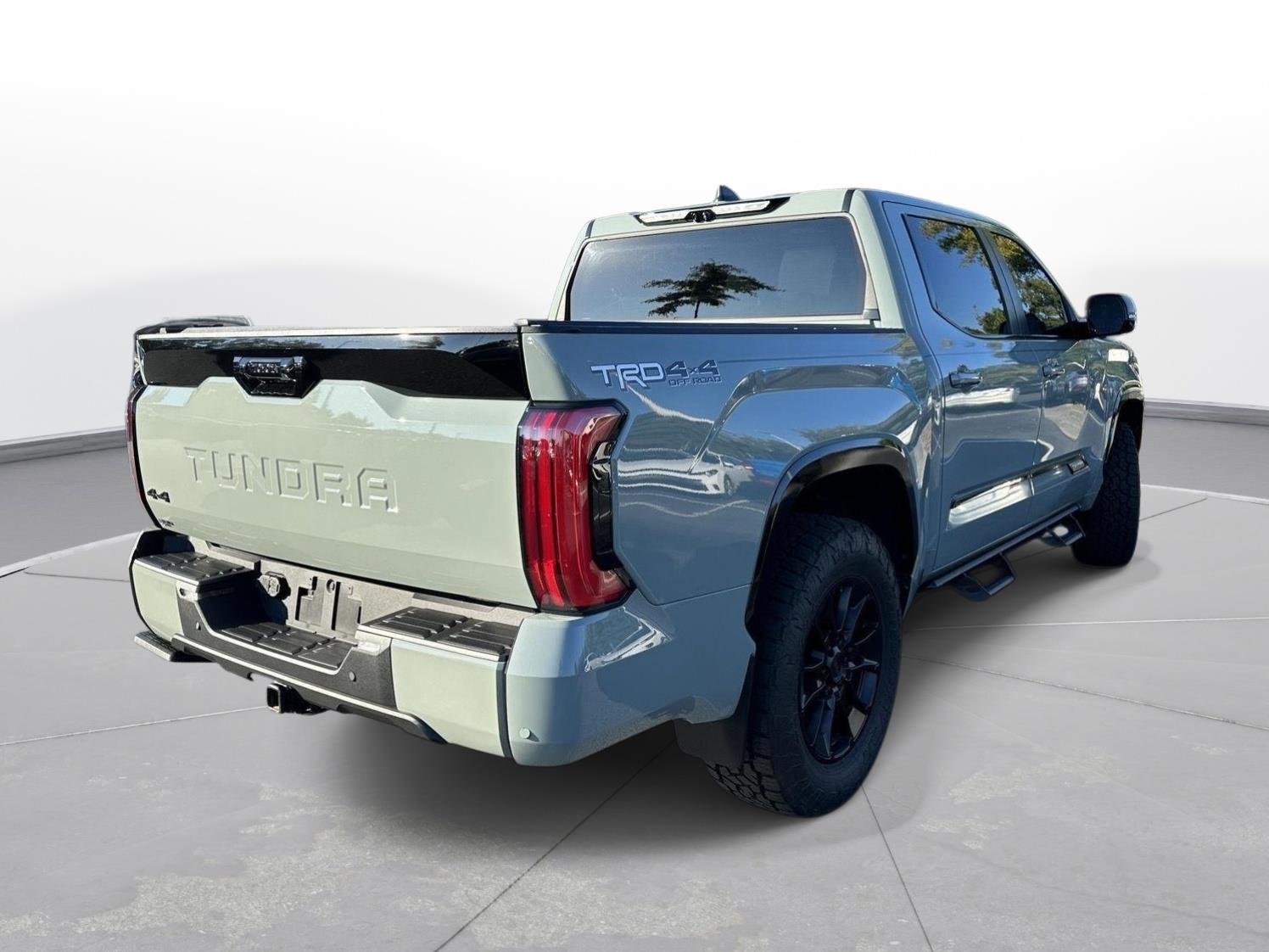 Used 2024 Lunar Rock Toyota Platinum image 6