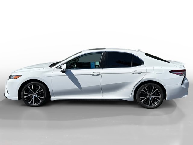 Used 2020 Super White Toyota SE image 2