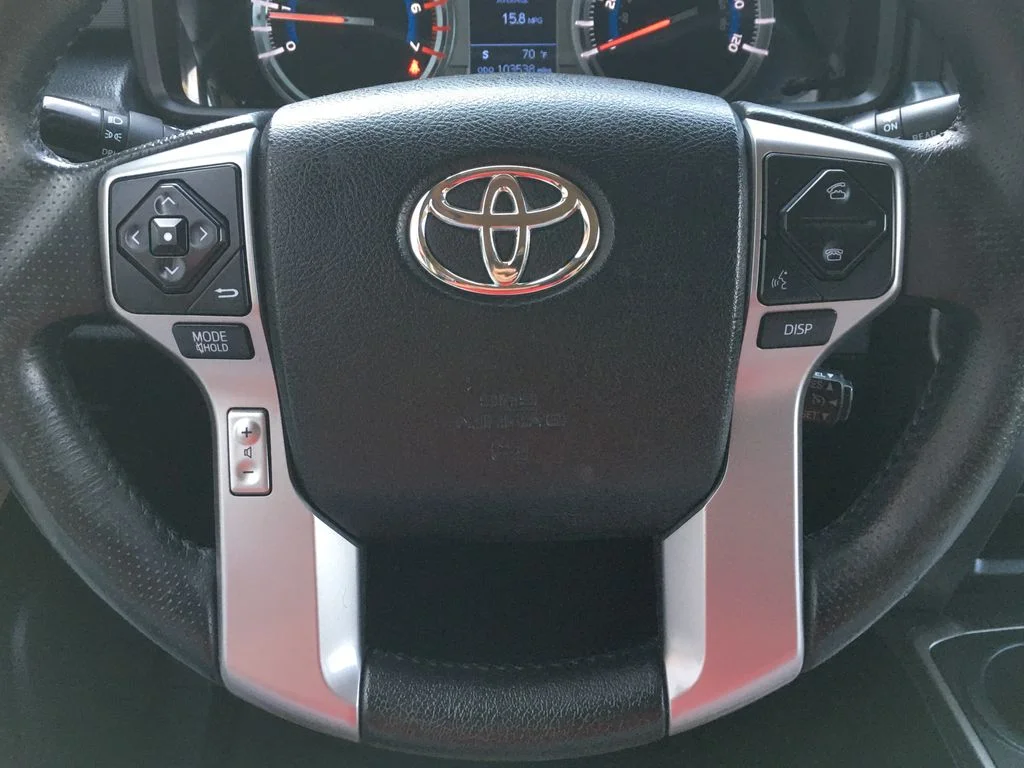 Used 2018 Black Toyota SR5 image 13