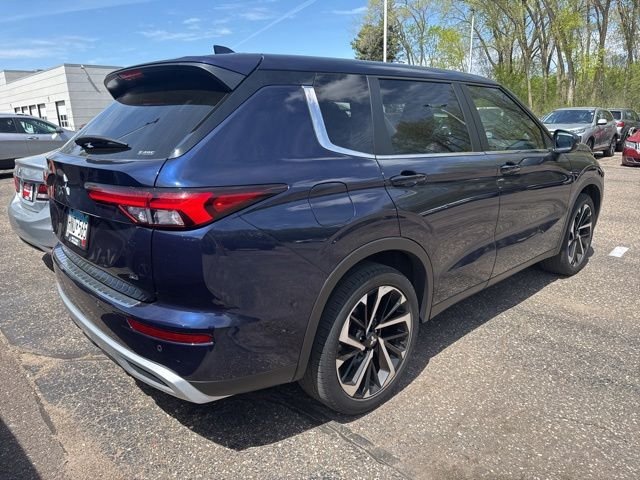 Certified 2022 Mitsubishi Outlander SE with VIN JA4J4UA81NZ034563 for sale in White Bear Lake, Minnesota