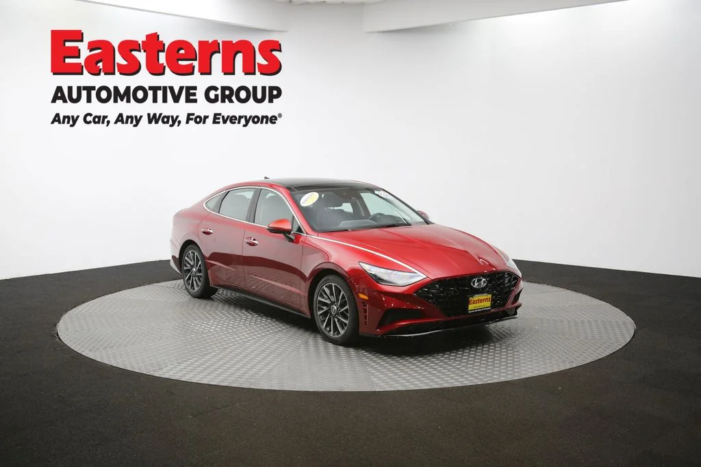 Used 2023 Red Hyundai Limited image 47