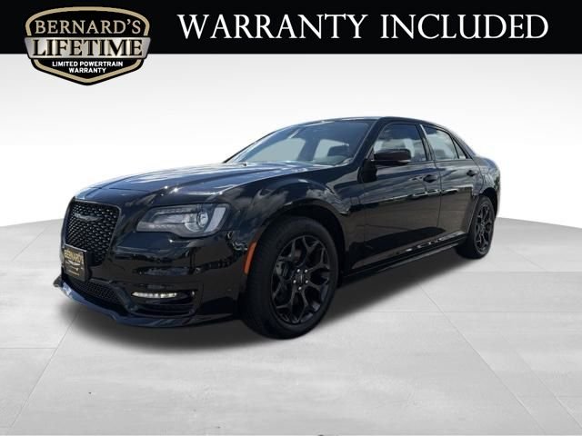 Used 2023 Black Chrysler Touring image 1
