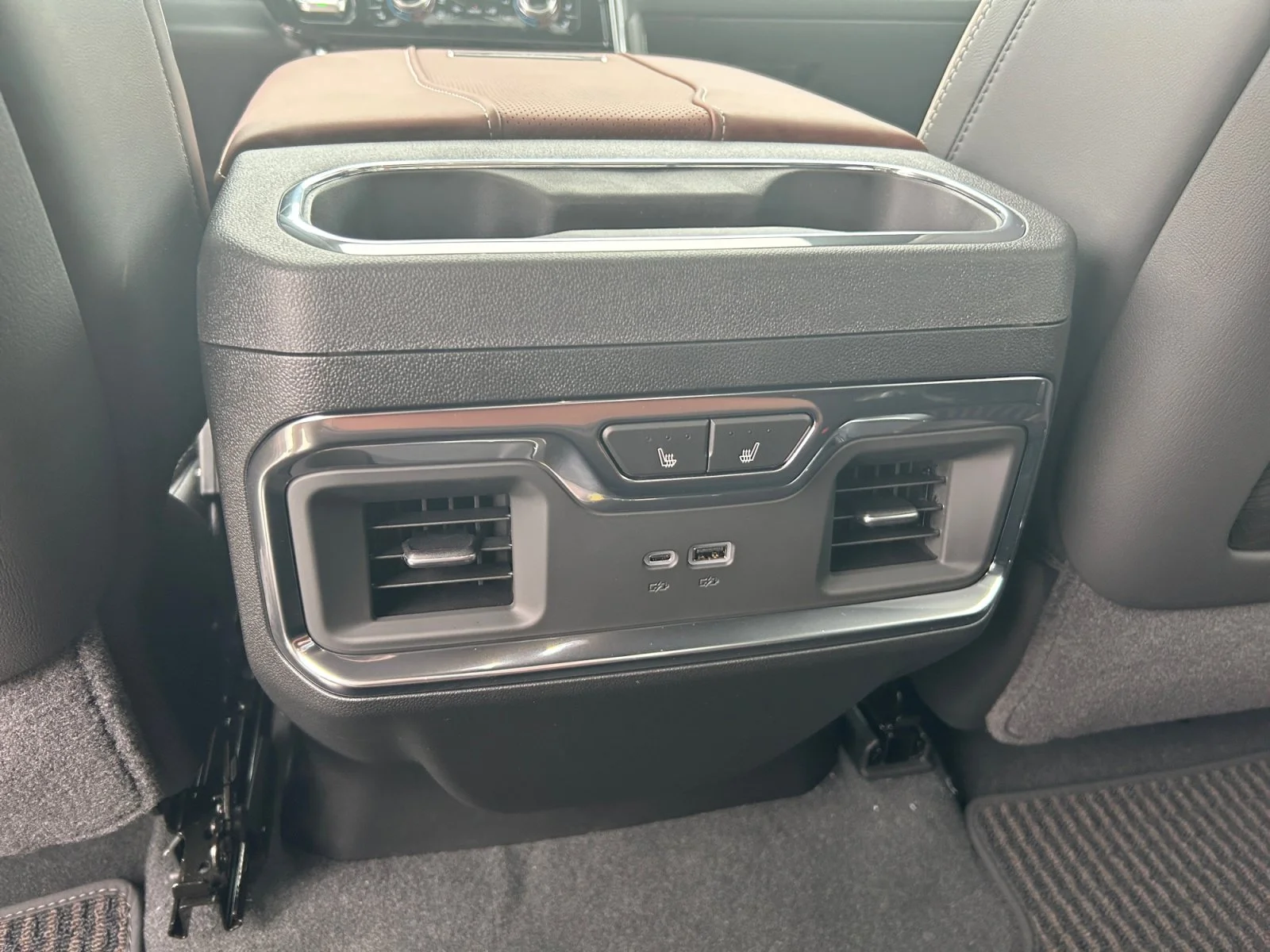New 2026 Sterling Metallic GMC Denali Ultimate image 20