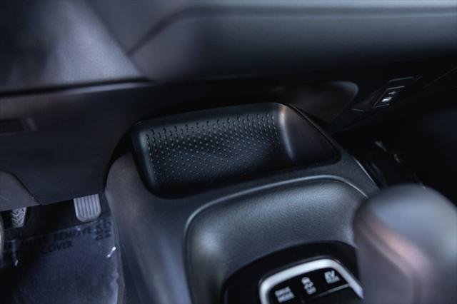 Certified Used 2026 WIND CHILL PEARL Toyota  image 20