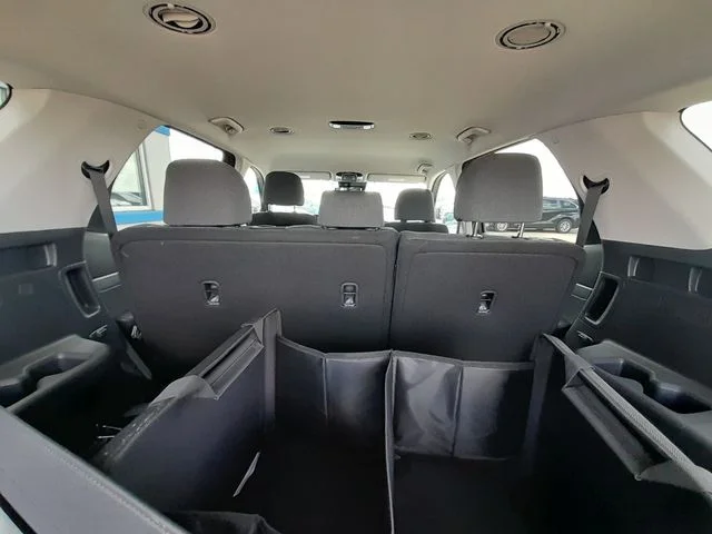 Used 2025 Gray Hyundai SE image 48