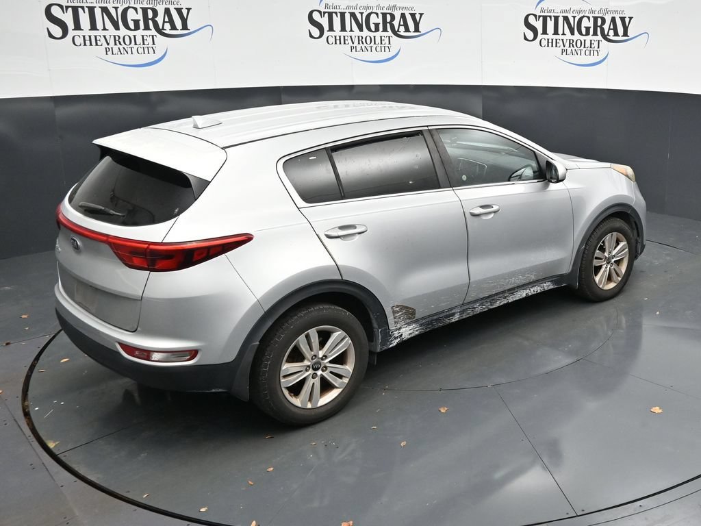 Used 2017 Silver Kia LX image 24