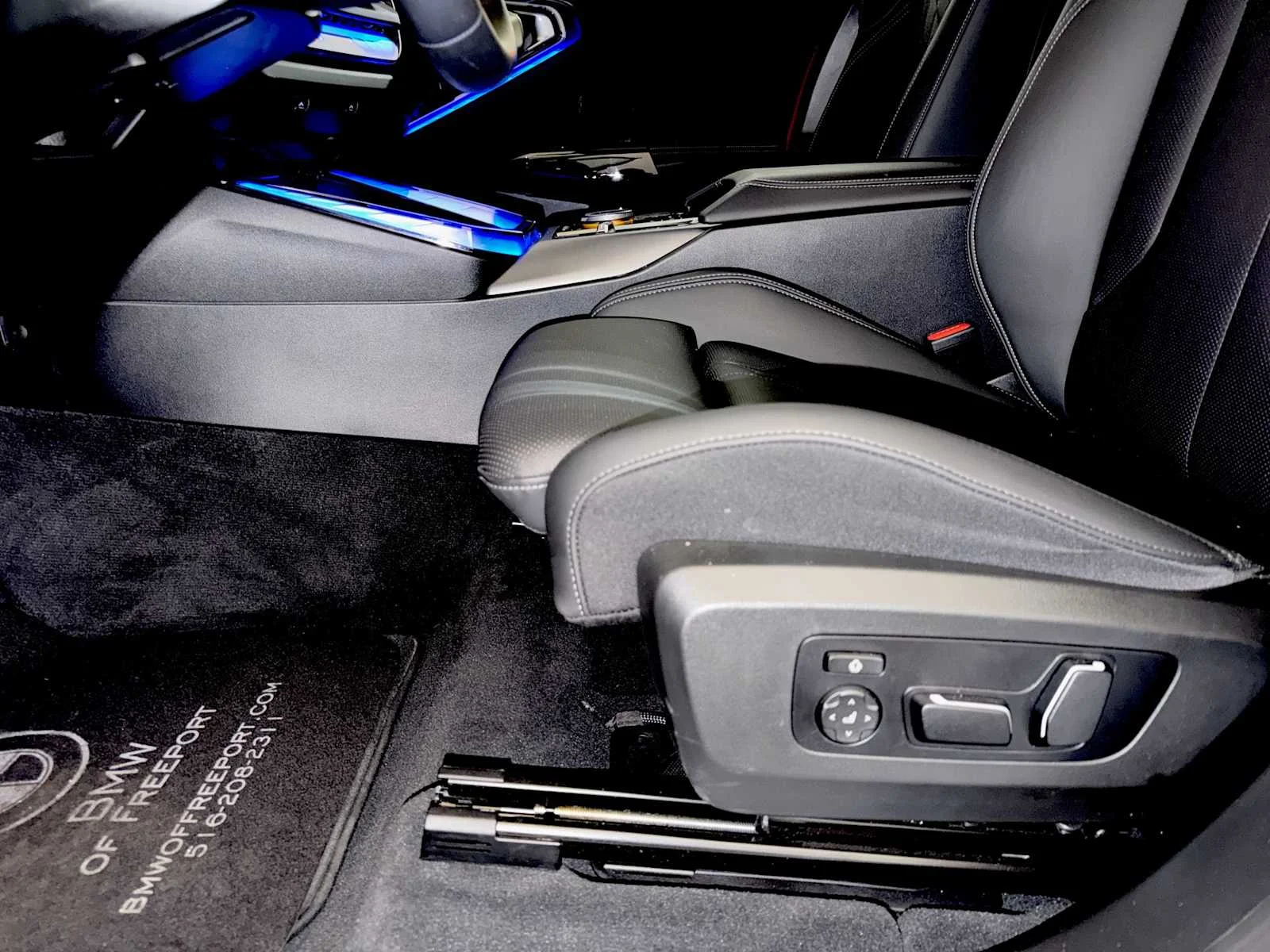 2026 BMW X3 30 - Photo 10