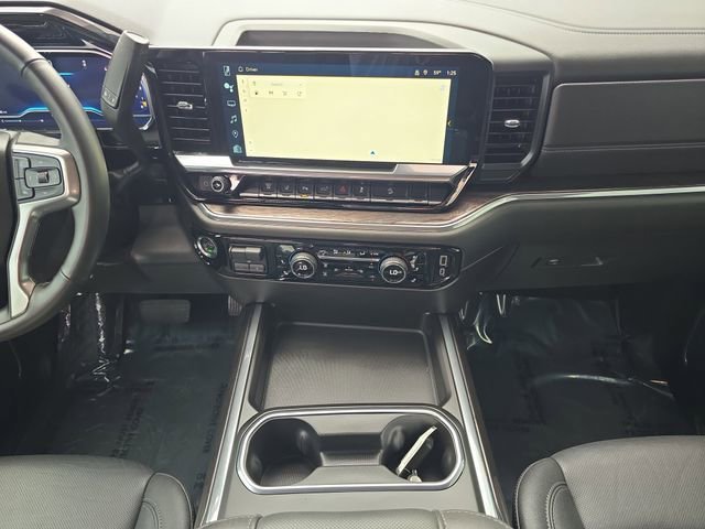 2024 Chevrolet Silverado 2500HD LTZ - Photo 13