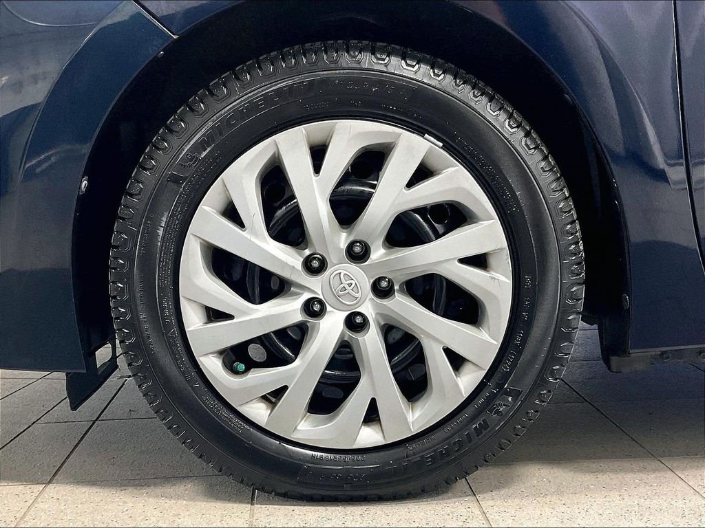 Used 2017 Blue Toyota LE image 7