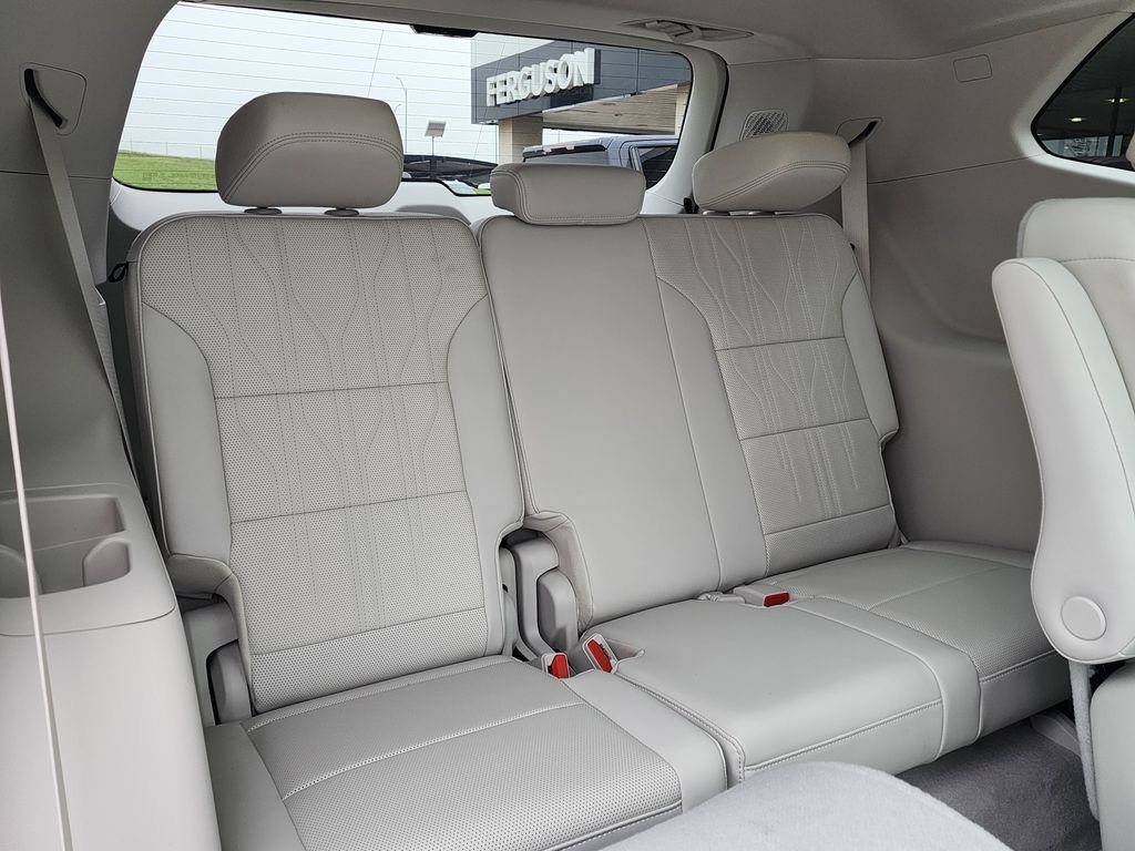 2026 Buick Enclave Avenir - Photo 49