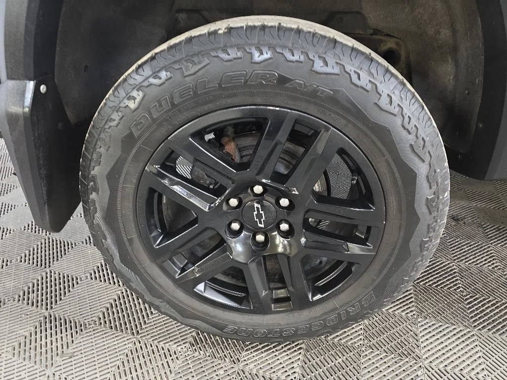 Used 2023 Black Chevrolet Trail Boss image 13