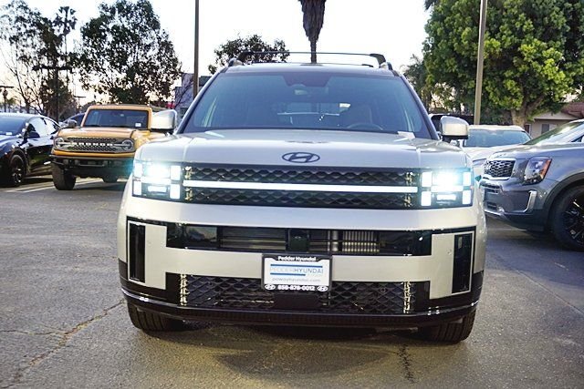 New 2026 Silver Hyundai Calligraphy image 4