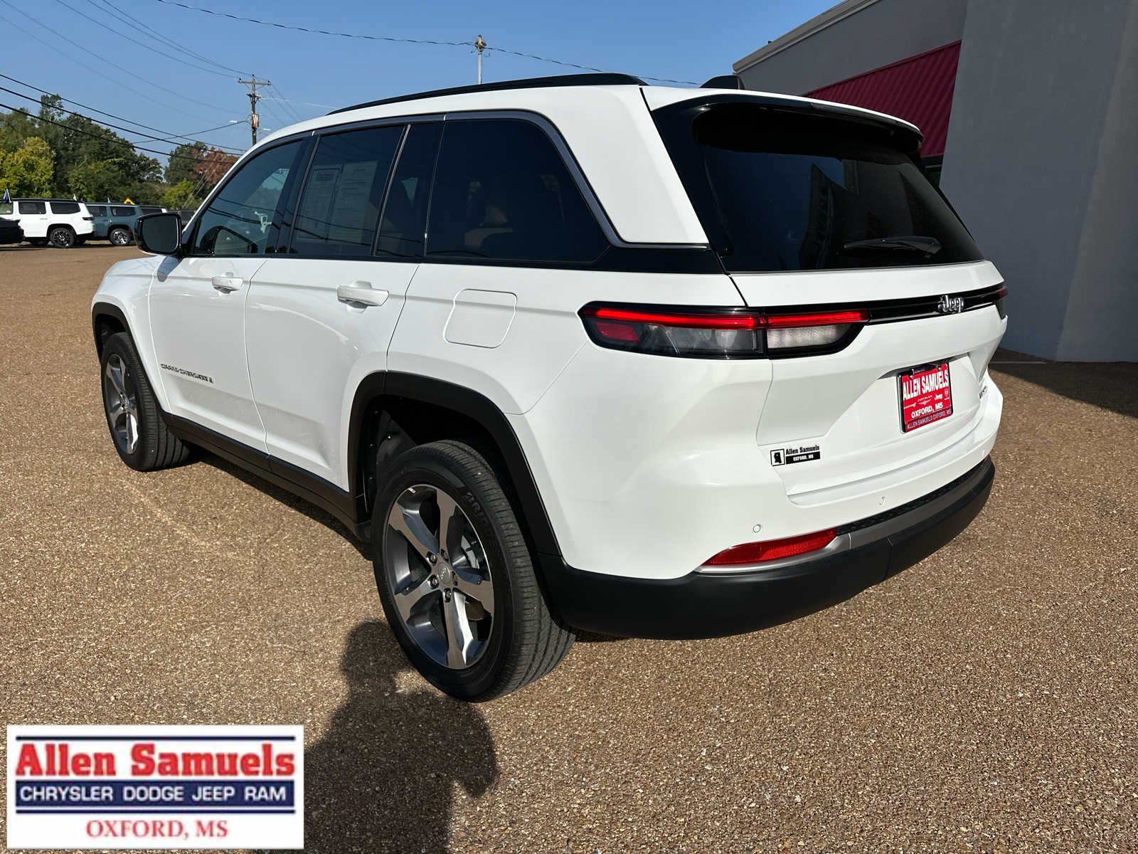 Used 2026 Bright White Clearcoat Jeep Limited image 5
