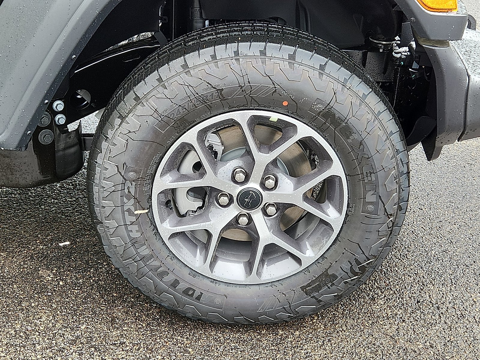 New 2026 Black Clear-Coat Exterior Paint Jeep Sport S image 8