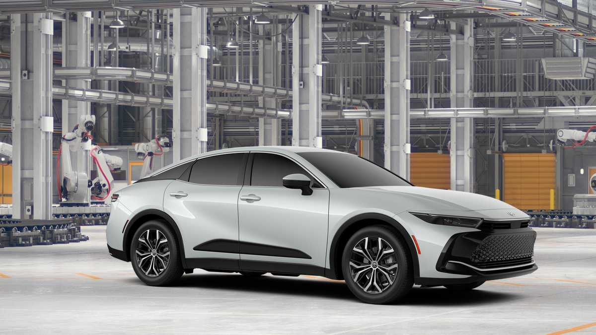 New 2026 Oxygen White Toyota XLE image 14