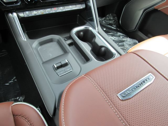 New 2026 Glacier White Tricoat GMC Denali Ultimate image 24