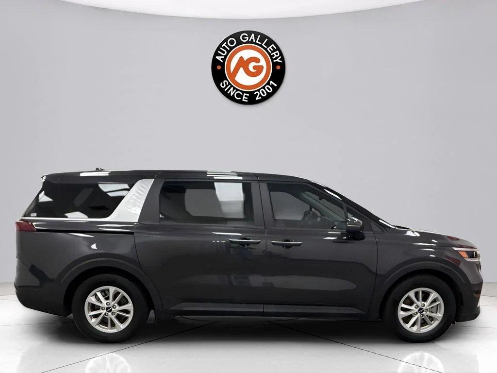Used 2024 Gray Kia LX image 2