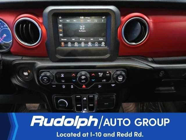 Used 2021 Bright White Clearcoat Jeep Unlimited Rubicon image 20