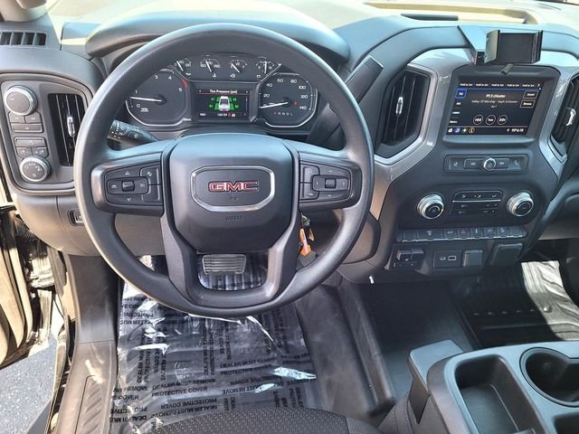 Used 2021 Black GMC Base image 9