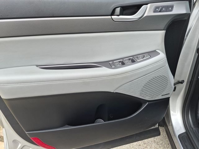 Used 2024 Silver Hyundai SEL image 13