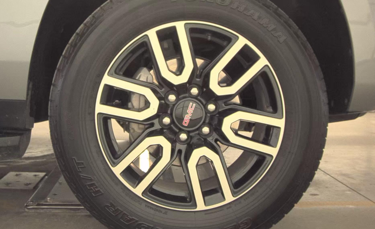 Used 2024 Silver GMC AT4 image 11