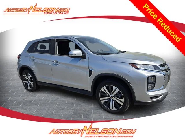 Used 2025 Silver Mitsubishi 2.0 SE image 1
