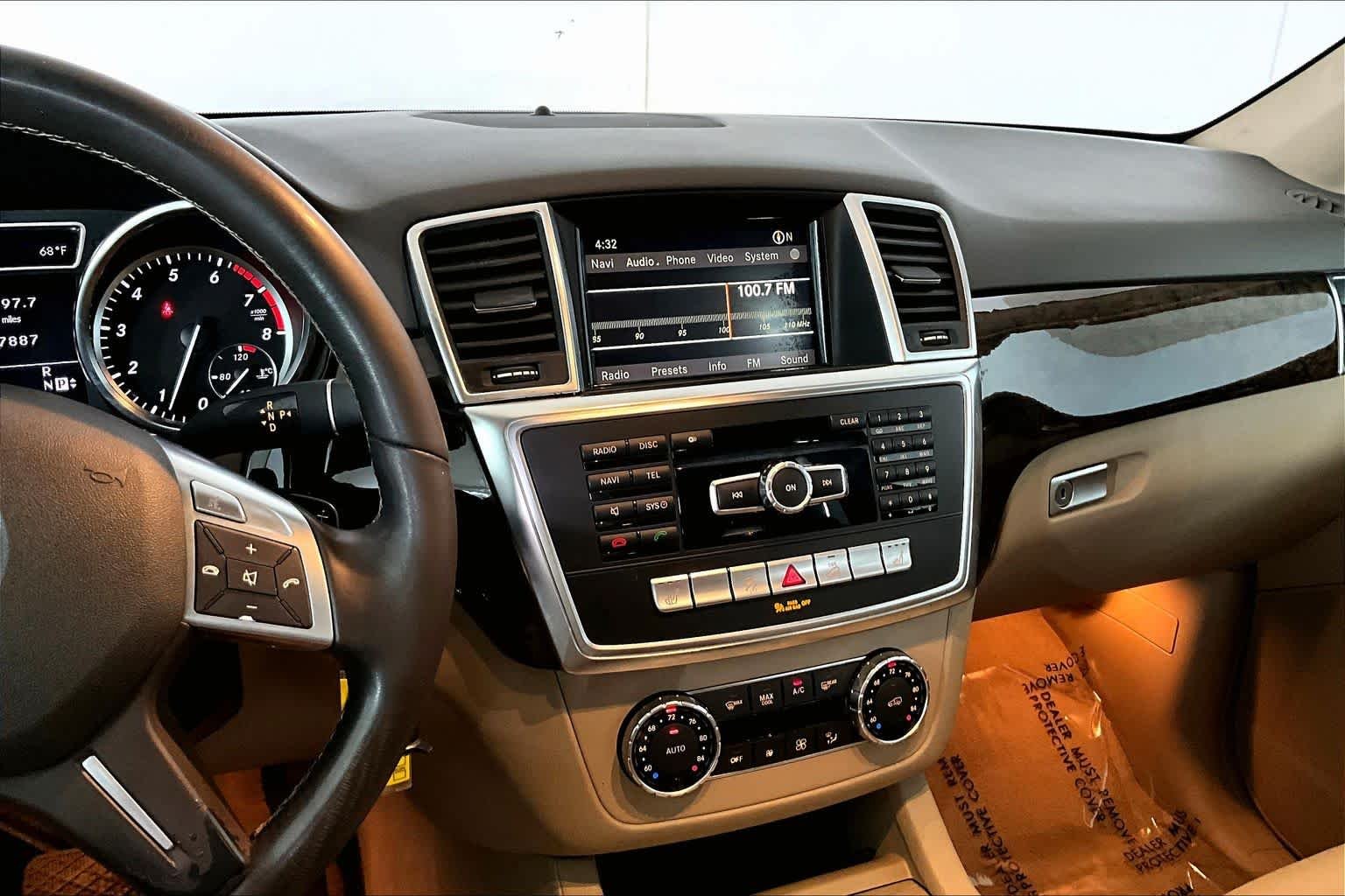 Used 2012 Arctic White Mercedes-Benz ML 350 image 7