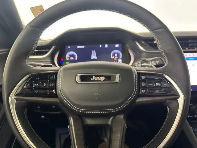 Used 2023 Diamond Black Jeep Overland image 21