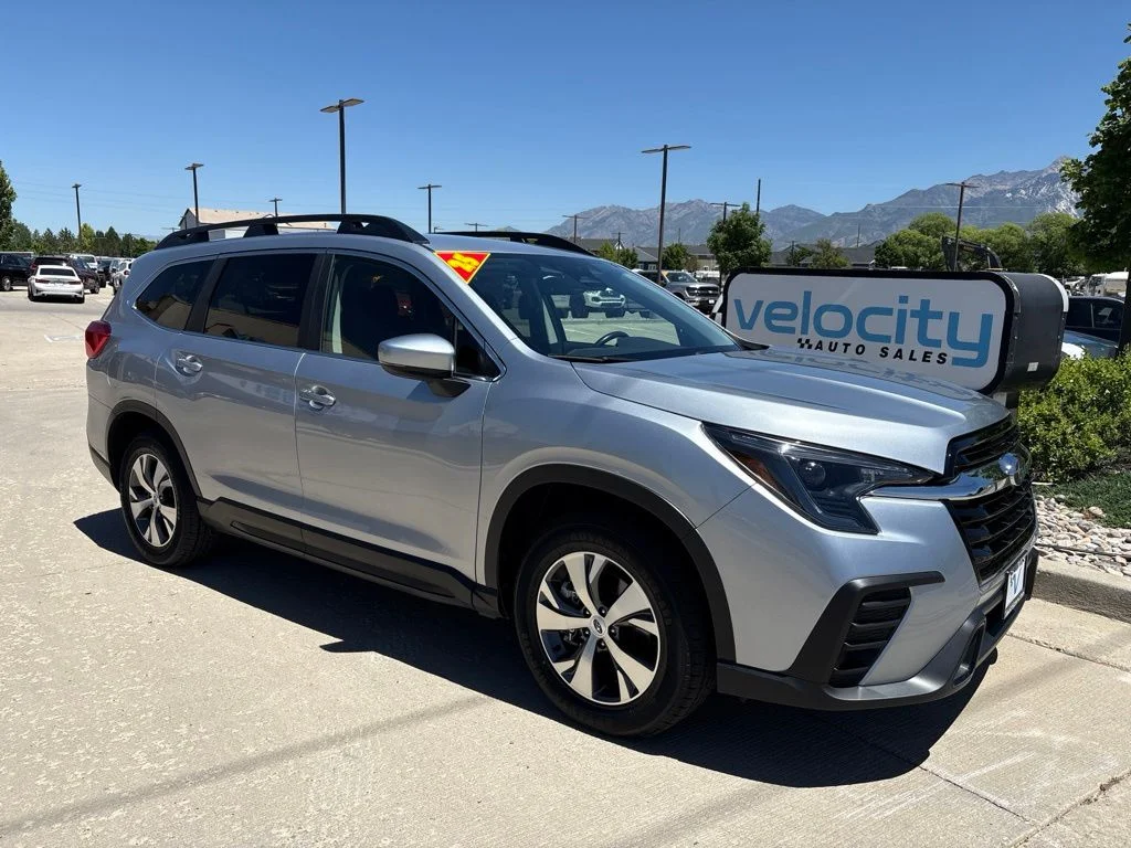 2025 Subaru Ascent Premium 7 Passenger's photo