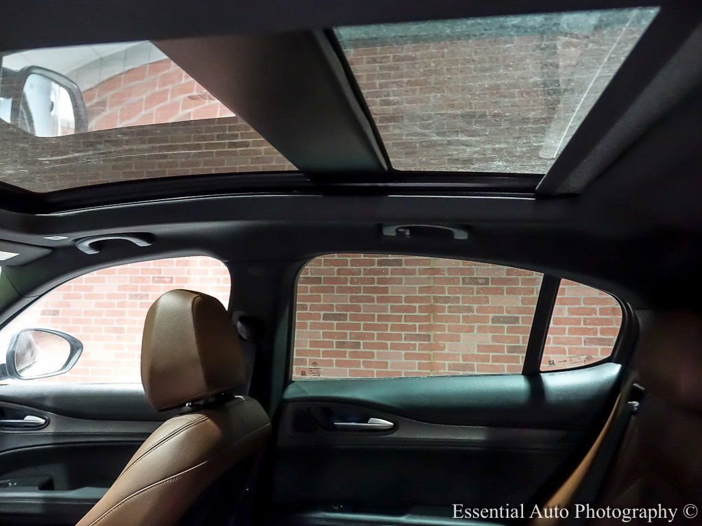 2022 ALFA ROMEO STELVIO - Image 15