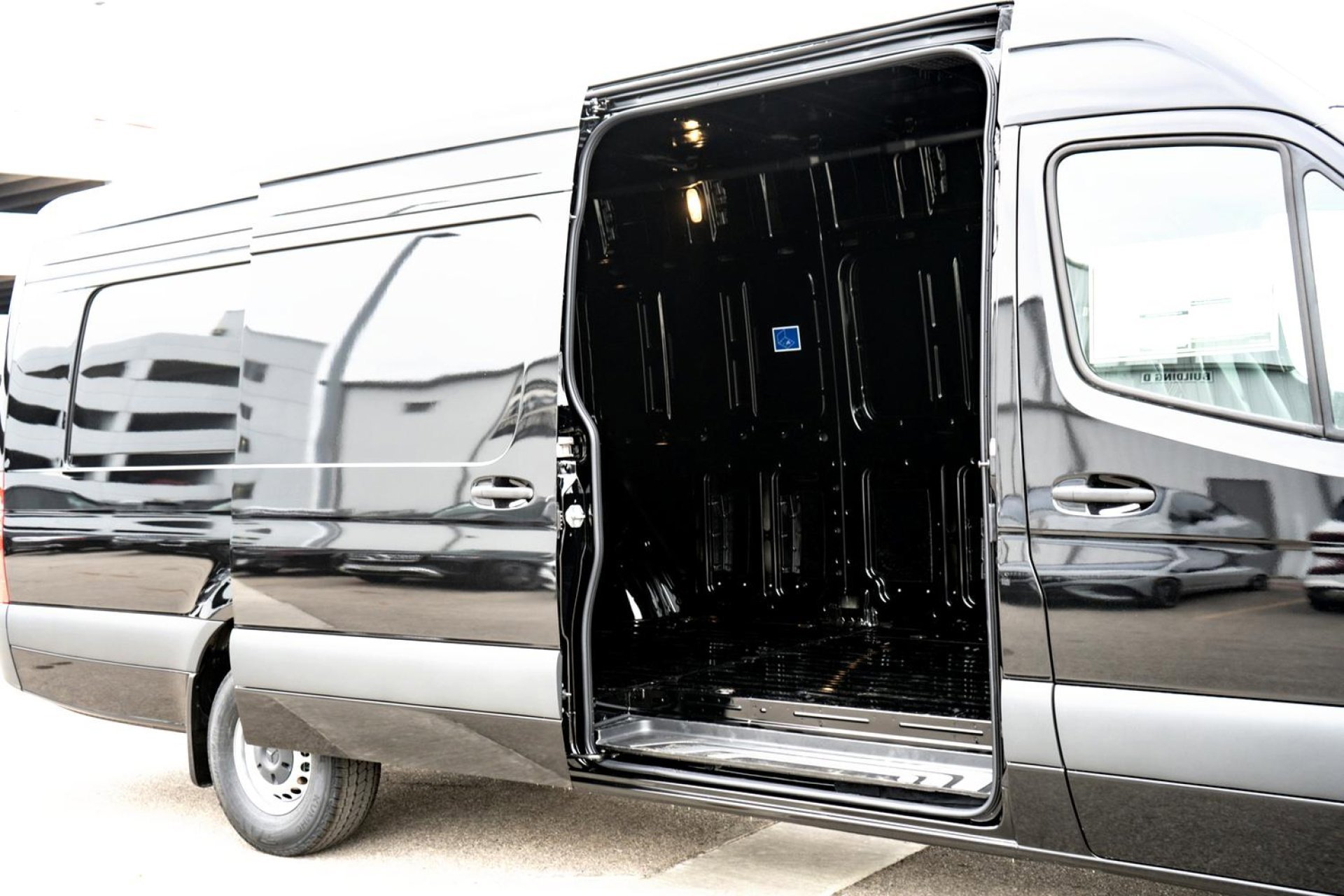 2025 Mercedes-Benz Sprinter Cargo Van Base - Photo 23