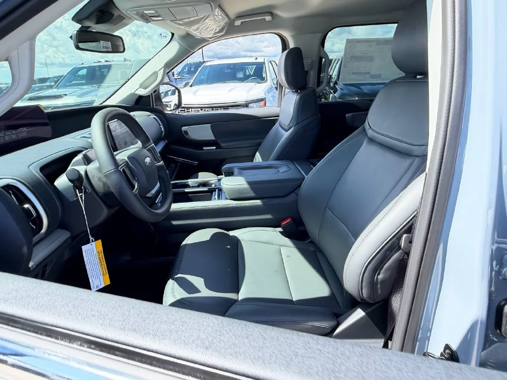 New 2027 Gray Ford Active image 10