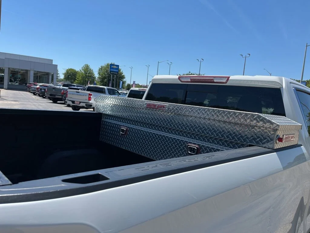 Used 2024 Summit White Chevrolet LTZ image 22