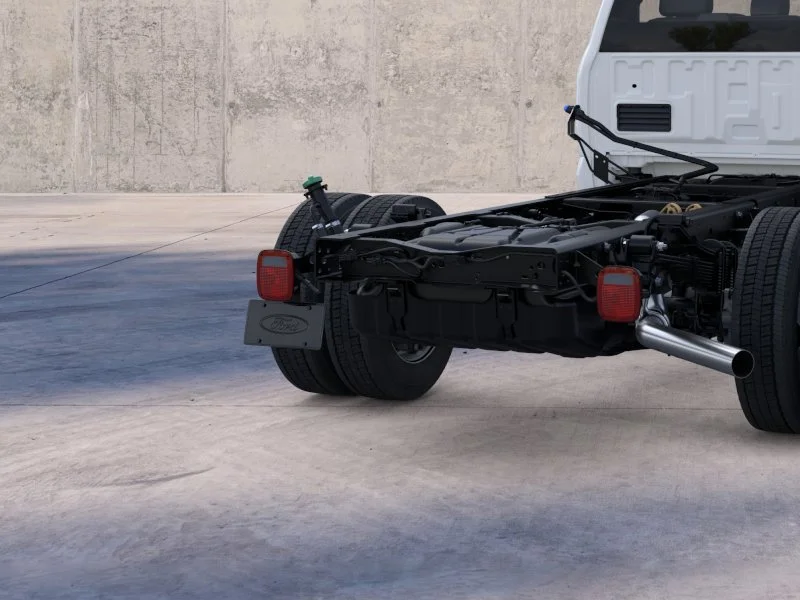2025 Ford F-550 Super Duty Chassis Cab XL - Photo 21