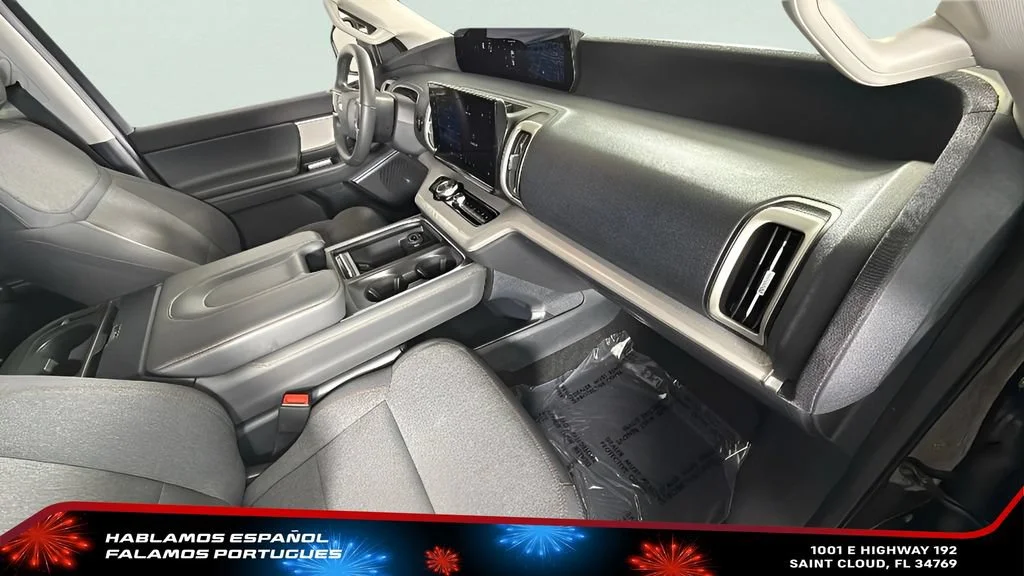 Used 2025  Ford Active image 37