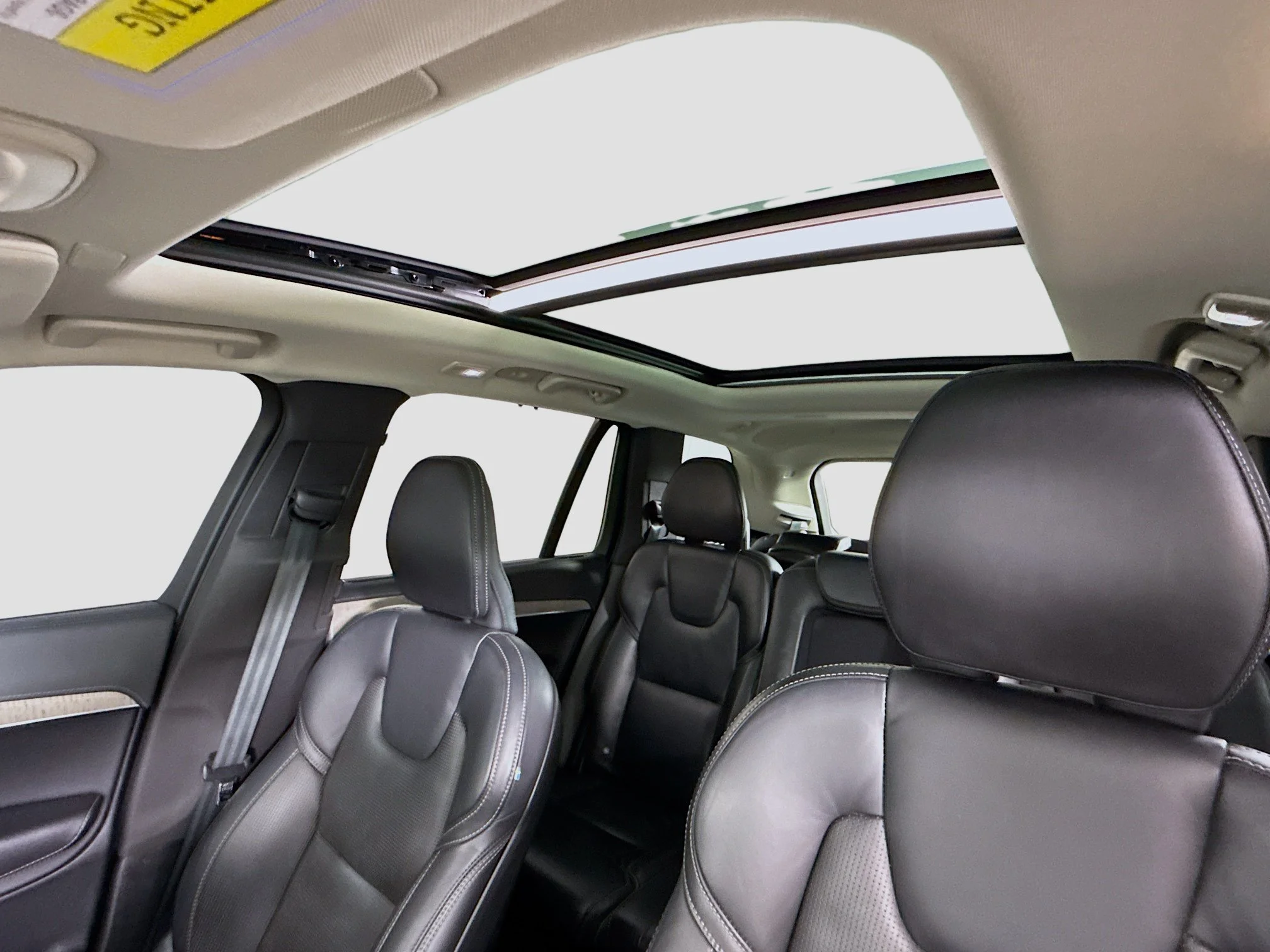 Used 2024 Black Raven Volvo Ultimate Bright Theme image 24