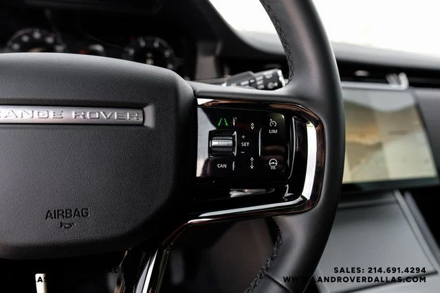 Used 2025 Silver Land Rover S image 17