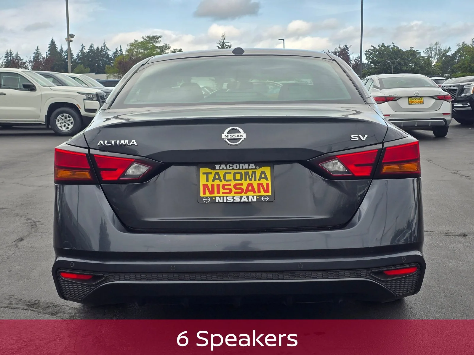Used 2021 Blue Nissan 2.5 SV image 4