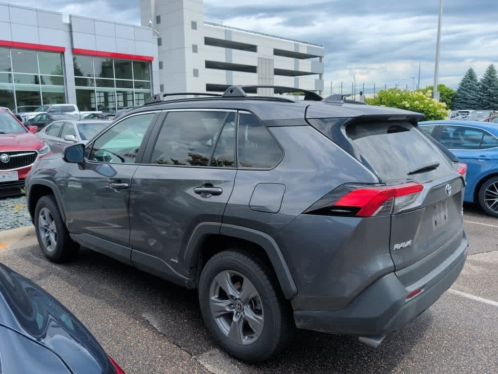 Used 2022 Magnetic Gray Metallic Toyota Hybrid XLE image 3
