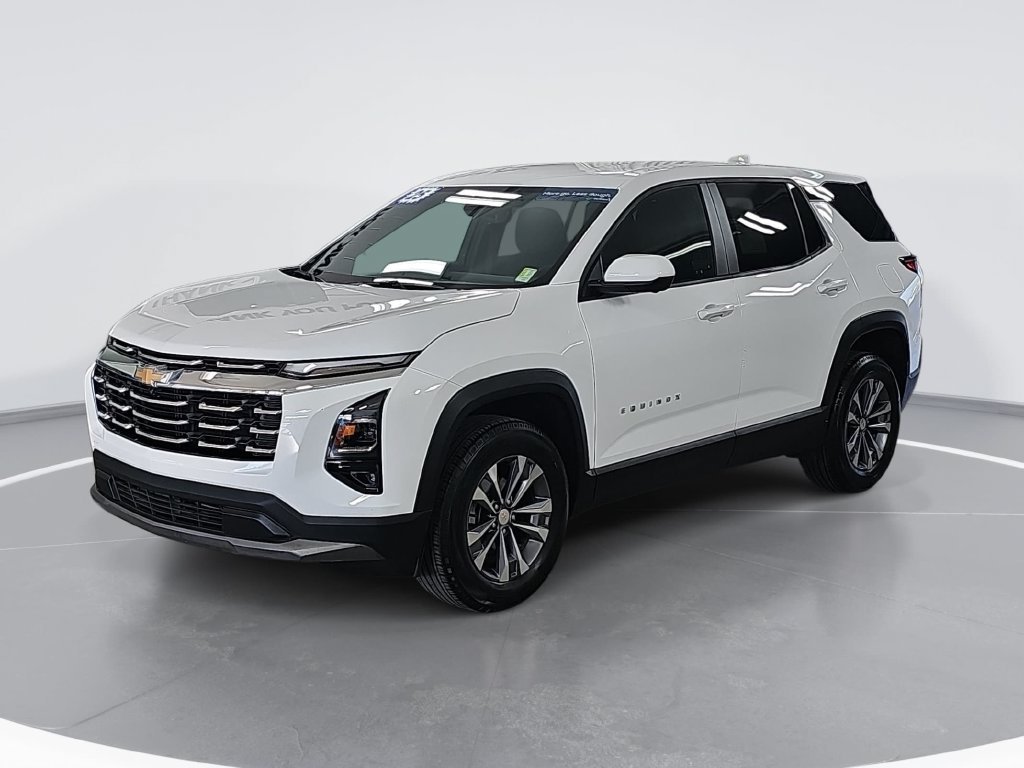 Certified Used 2025 Summit White Chevrolet LT image 9
