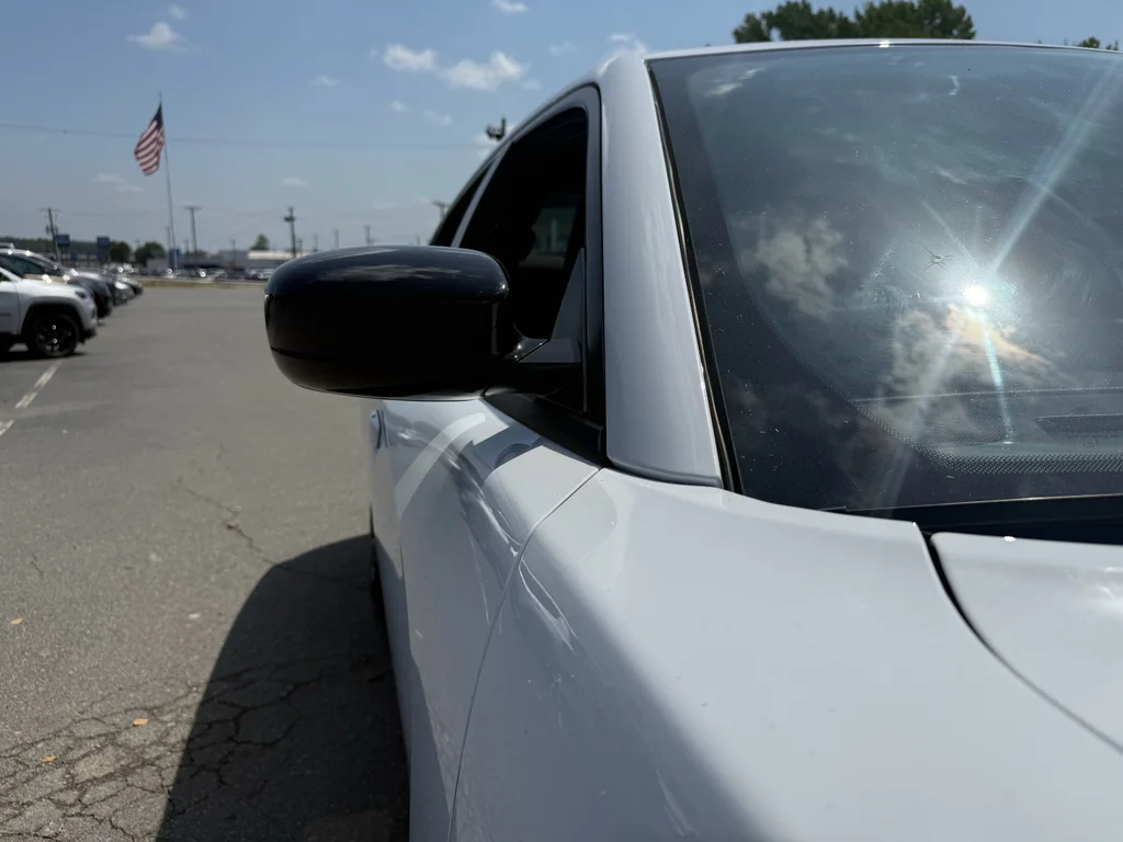 Used 2023 White Knuckle Clearcoat Dodge SXT image 14